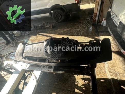 Fiat Ducato Göğüslük çıkma parça