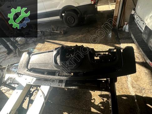 Fiat Ducato Göğüslük çıkma parça