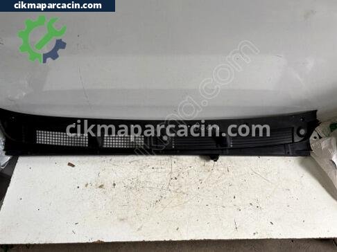 Fiat Ducato Ön Cam Izgarası çıkma parça