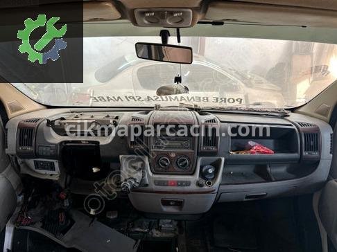 Fiat Ducato Göğüslük çıkma parça