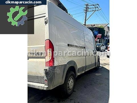 Fiat Ducato Sağ Arka Çamurluk çıkma parça