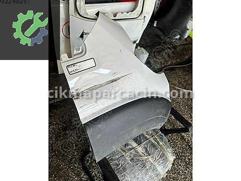 Fiat Ducato Sağ Ön Çamurluk çıkma parça