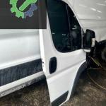 Fiat ducato sağ ön kapı hatasız sökme