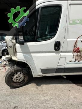Fiat Ducato Sağ Sürgülü Kapı çıkma parça