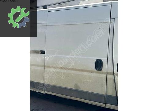 Fiat Ducato Sağ Sürgülü Kapı çıkma parça