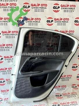 Fiat Egea Sağ Arka Kapı Camı çıkma parça