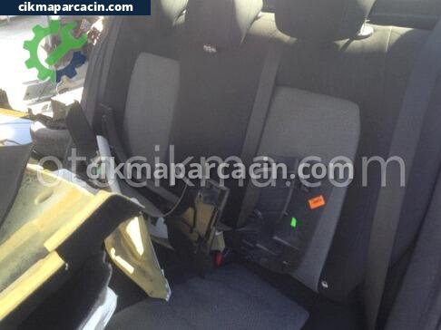 Fiat Egea Arka Koltuk çıkma parça