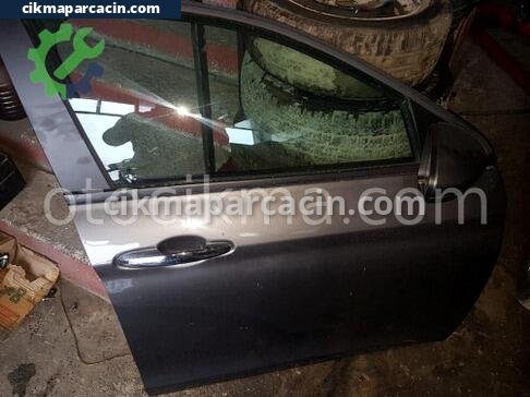 Fiat Egea Sağ Ön Kapı çıkma parça