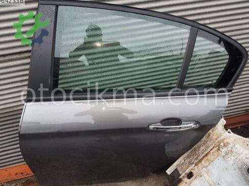 Fiat Egea Sol Arka Kapı çıkma parça