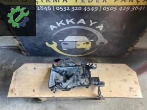 Fiat Egea Akü Alt Sacı / Akü Tablası Orjinal Çıkma