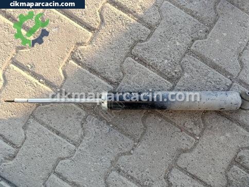 Fiat Egea Bagaj Amortisörü çıkma parça