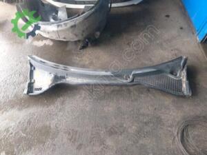 Çıkma Orijinal Ön Cam Izgarası Fiat Egea