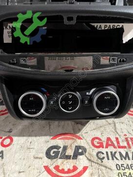 Fiat Egea Klima Kontrol Paneli çıkma parça