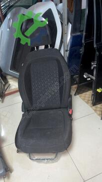 Fiat Egea Sağ Ön Koltuk çıkma parça