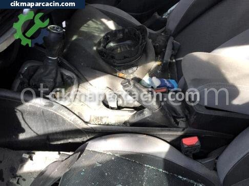 Fiat Egea El Freni çıkma parça