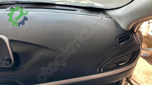 Fiat Egea Göğüs çıkma parça