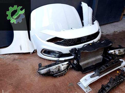 Fiat Egea Far (Sol) çıkma parça