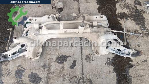 Fiat Egea Ön Travers çıkma parça