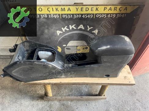 Fiat Egea Orta Konsol çıkma parça