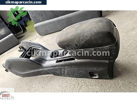 Fiat Egea Orta Konsol çıkma parça
