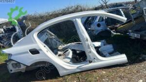 Fiat Egea sağ arka Çamurluk orijinal