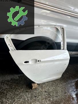 Fiat Egea Sağ Arka Kapı çıkma parça