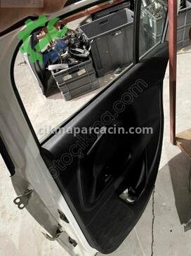 Fiat Egea Sağ Arka Kapı çıkma parça