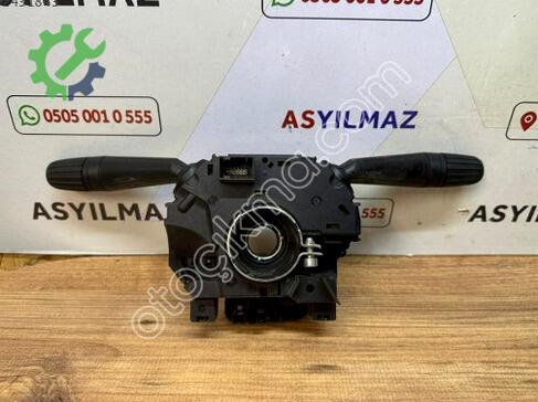Fiat Egea Sinyal Kolu çıkma parça