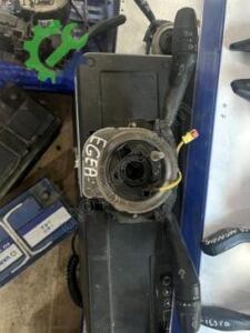 Fiat Egea Silecek Kolu Çıkma