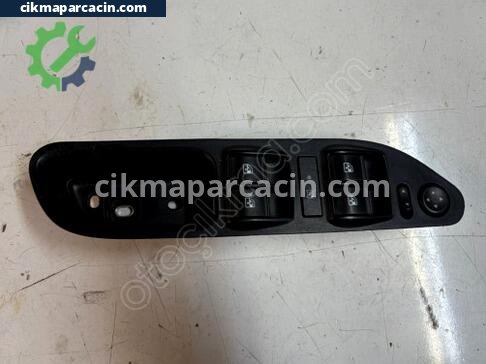 Fiat Egea Sol Ön Kapı çıkma parça