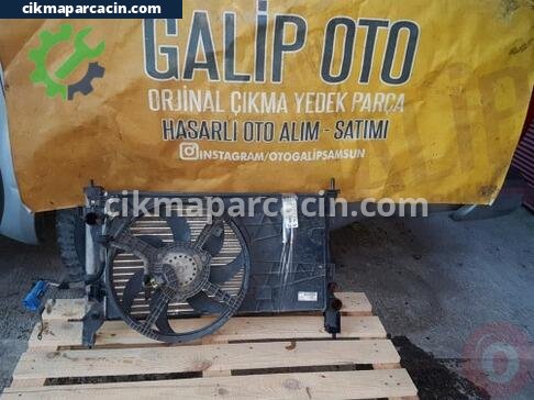 Fiat Fiorino Radyatör çıkma parça