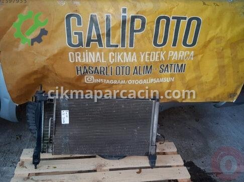 Fiat Fiorino Radyatör çıkma parça