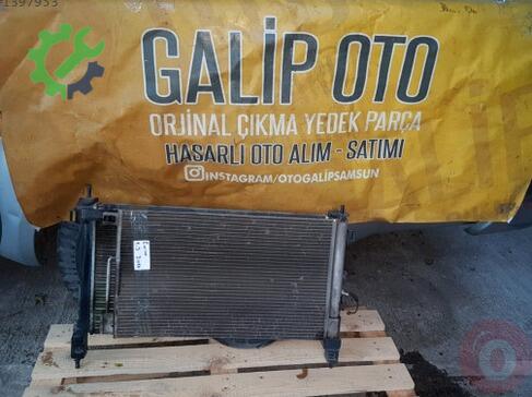 Fiat Fiorino Radyatör çıkma parça