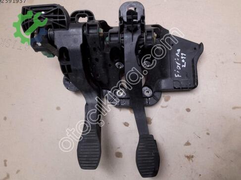 Fiat Fiorino Pedal çıkma parça
