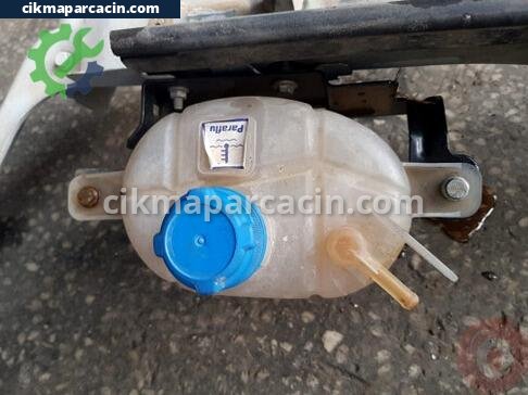Fiat Fiorino Radyatör çıkma parça