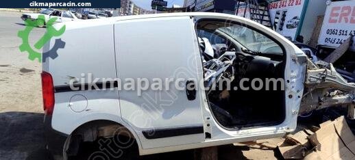 Fiat Fiorino Sağ Arka Çamurluk çıkma parça