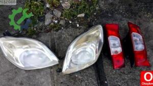 Fiat Fiorino sağ far orjinal cikma