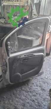 Fiat Fiorino Sağ Ön Kapı çıkma parça