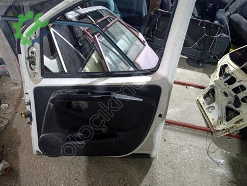 Fiat Fiorino Sağ Ön Kapı çıkma parça