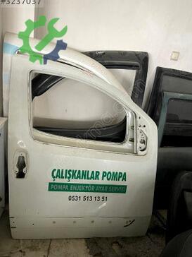 Fiat Fiorino Sağ Ön Kapı çıkma parça