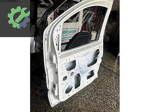 Fiat Fiorino Sağ Ön Kapı çıkma parça