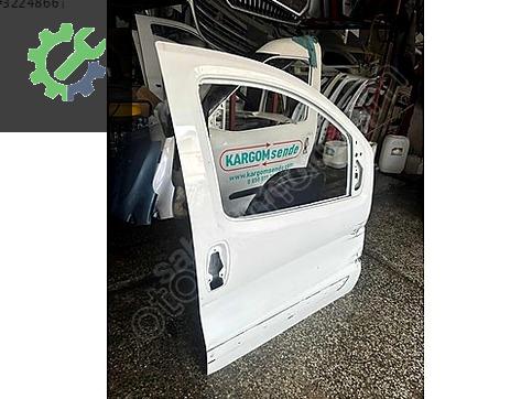 Fiat Fiorino Sağ Ön Kapı çıkma parça