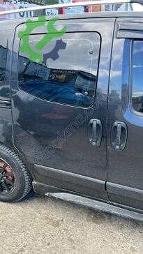 Fiat Fiorino Sağ Sürgülü Kapı çıkma parça