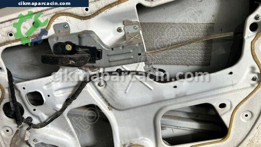 Fiat Fiorino Ön Cam Izgarası çıkma parça