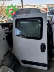 Fiat Fiorino Sağ Sürgülü Kapı Çıkma