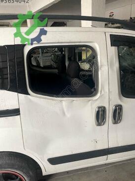 Fiat Fiorino Sağ Sürgülü Kapı çıkma parça