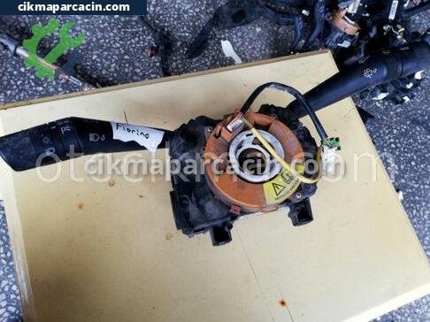 Fiat Fiorino Sinyal Kolu çıkma parça