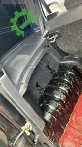 Fiat Fiorino sol arka Çamurluk iç plastik