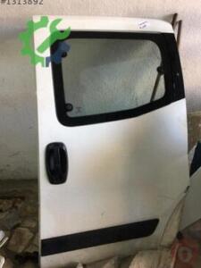 Fiat Fiorino Sol Arka Kapı Camı Hatasız  Orjinal Çıkma