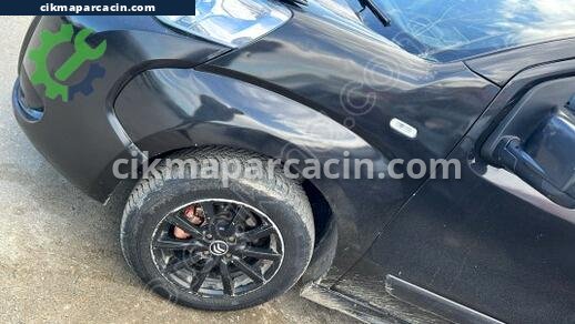 Fiat Fiorino Sol Ön Çamurluk çıkma parça